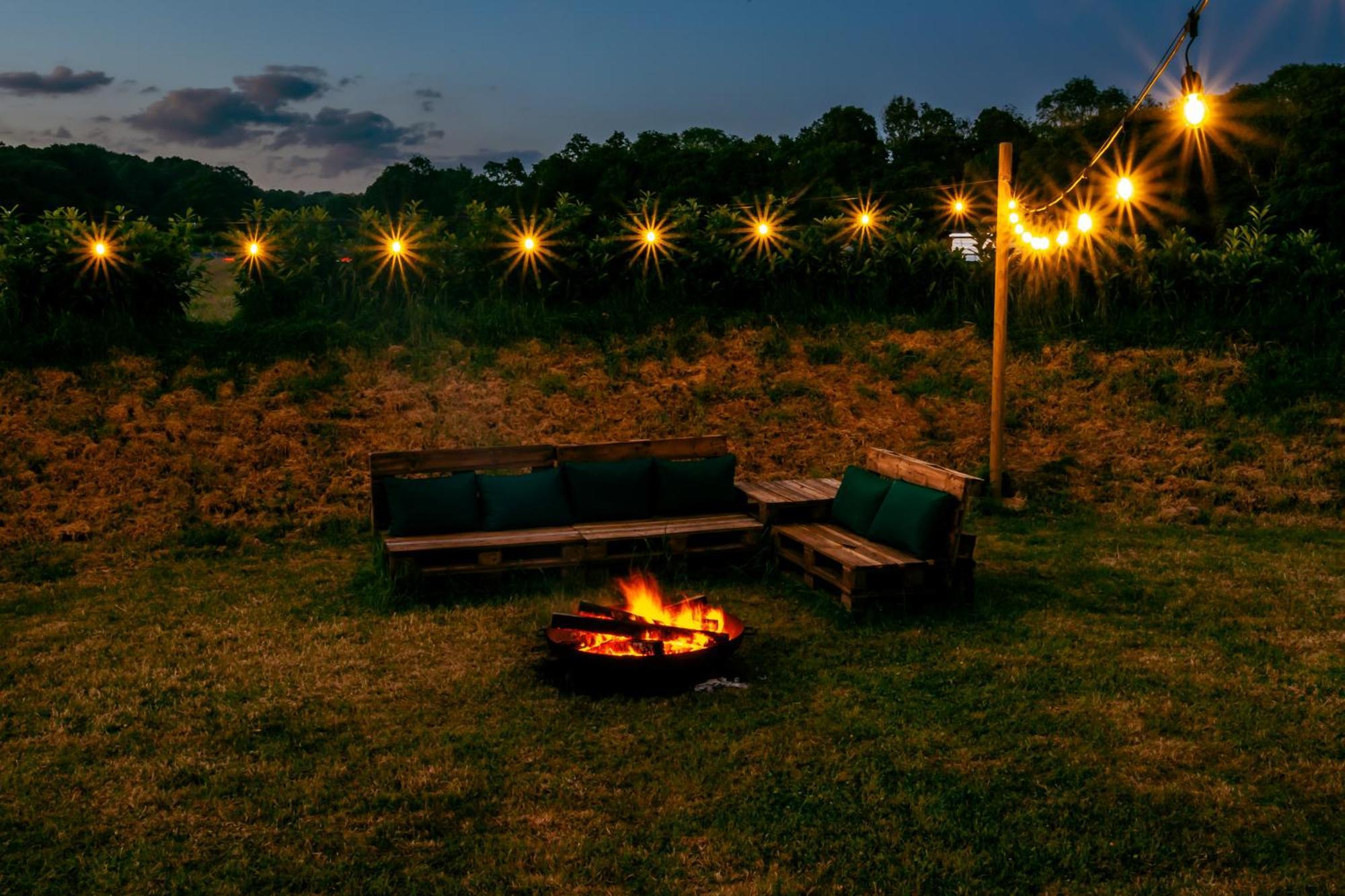 Luxury Glamping Retreat In Battle Exterior foto